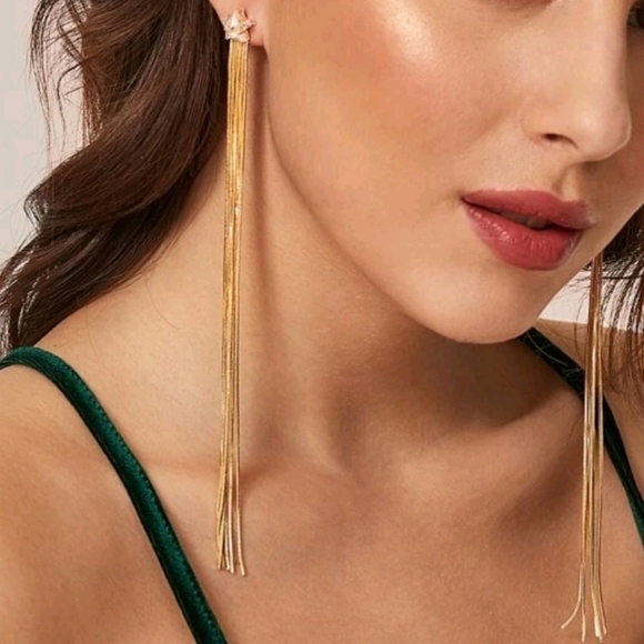 💖 2/$30 Shooting Star rhinestone boho stud long gold tone tassel drop earrings - Picture 1 of 17